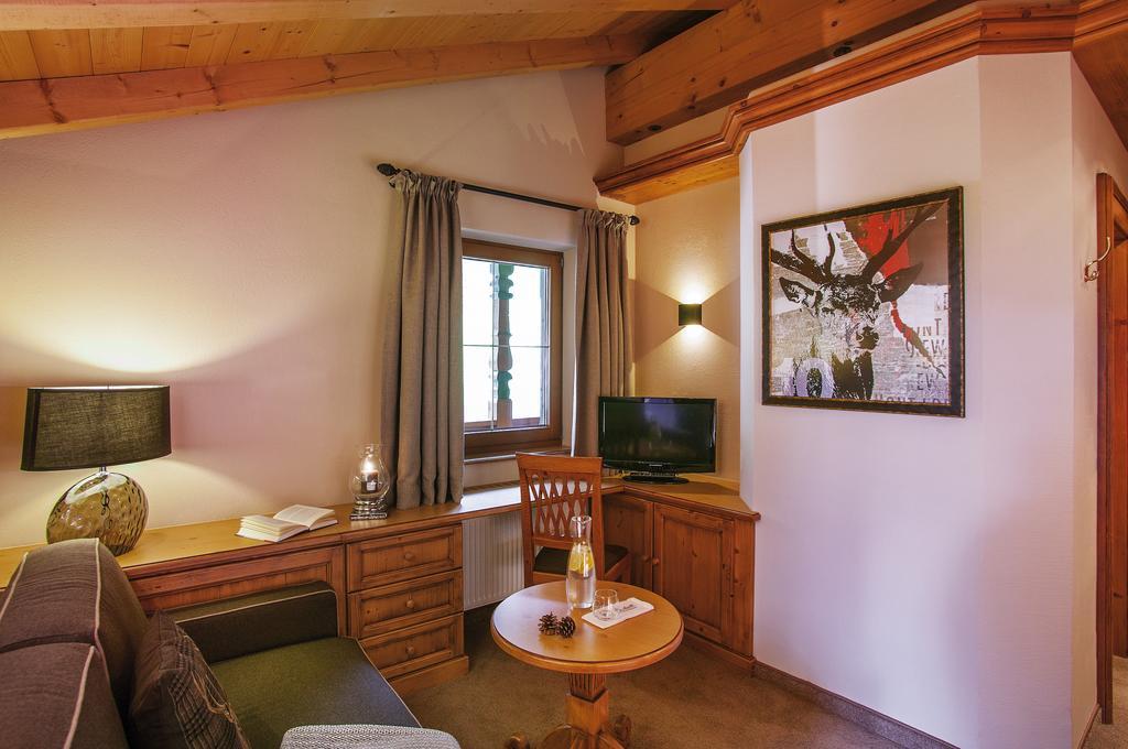Villa Haidacher Relax & Lifestyle Apartments Zell am Ziller Phòng bức ảnh